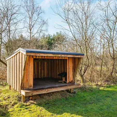 6 Person Holiday In Semesterbostad *