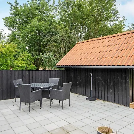 Semesterbostad 6 Person Holiday In *